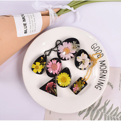 Mixed Shape Pendant Silicone Mould Tray image 9
